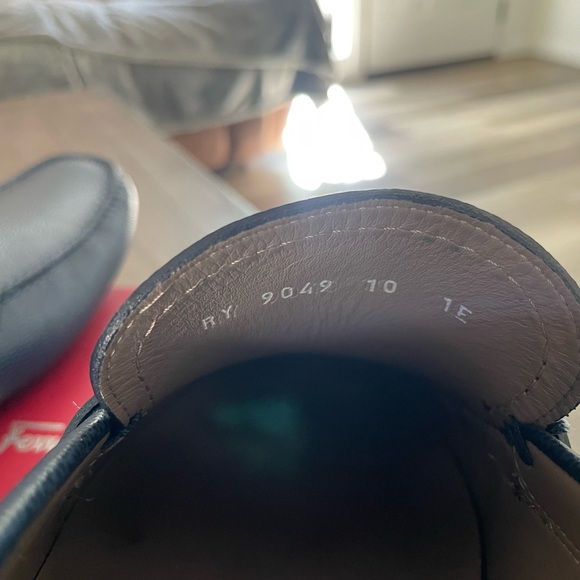 Amazing Ferragamo Ultramarine Blue Drivers! - Picture 7 of 13